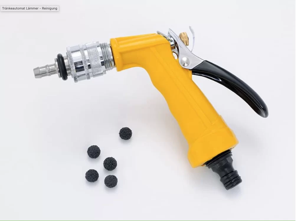 Hose cleaning gun for the lamb feeder automatic – Efficient cleaning solution for hygienic feeding system.